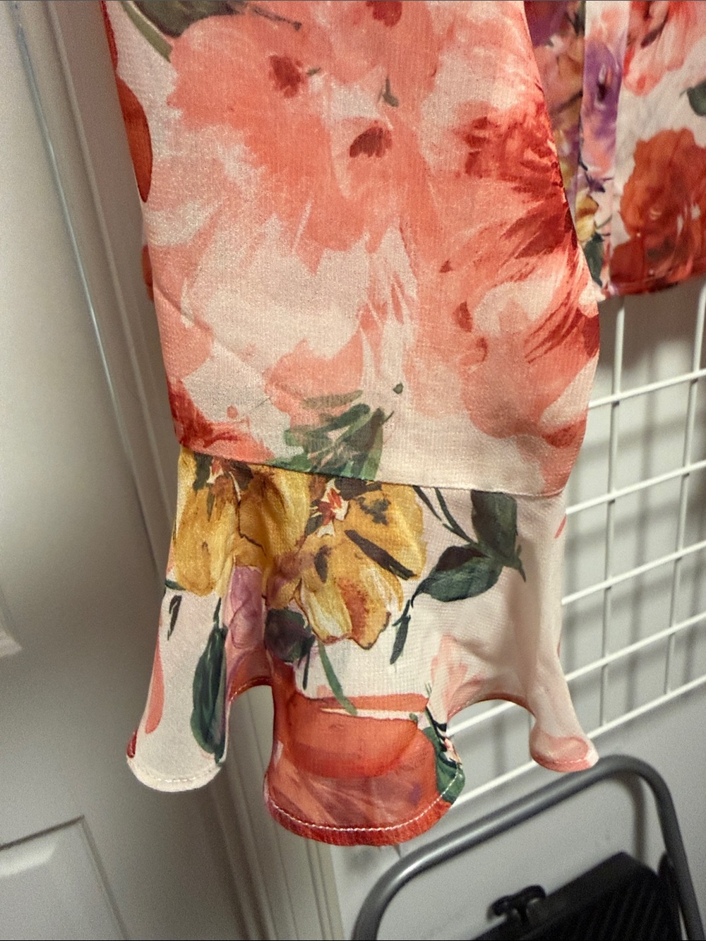 Lulu's Multicolor Floral Ruffle Button-Front Blouse - Picture 4 of 5